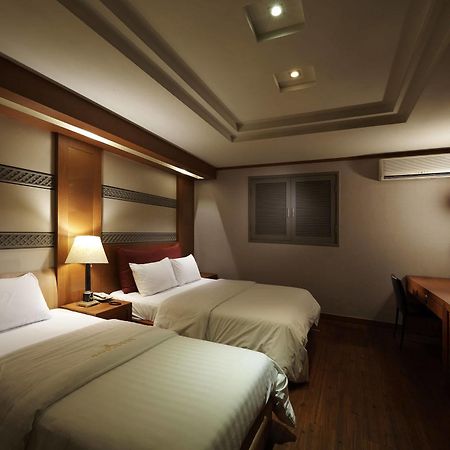 Hotel Noblesse, Yeoksam Seul Dış mekan fotoğraf