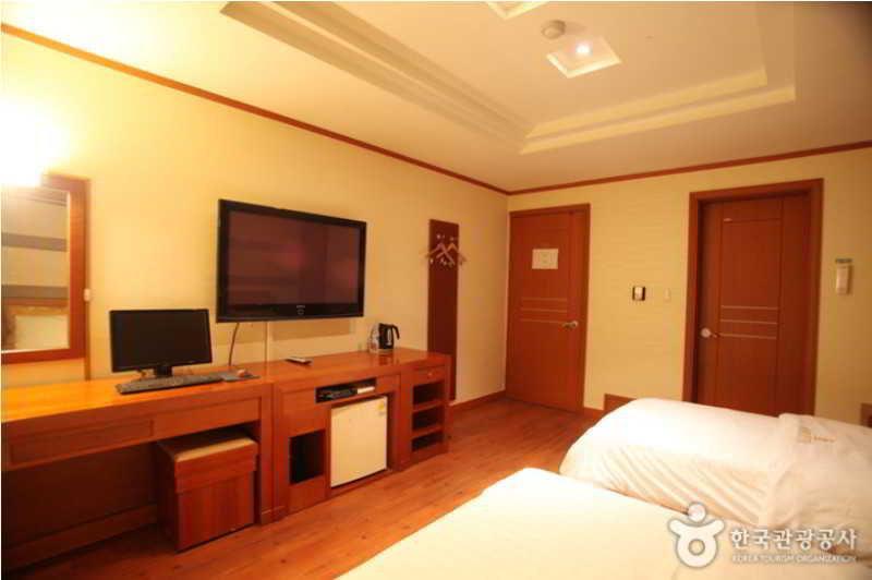 Hotel Noblesse, Yeoksam Seul Dış mekan fotoğraf