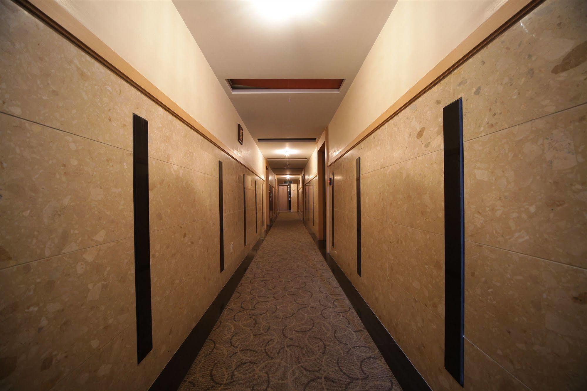 Hotel Noblesse, Yeoksam Seul Dış mekan fotoğraf