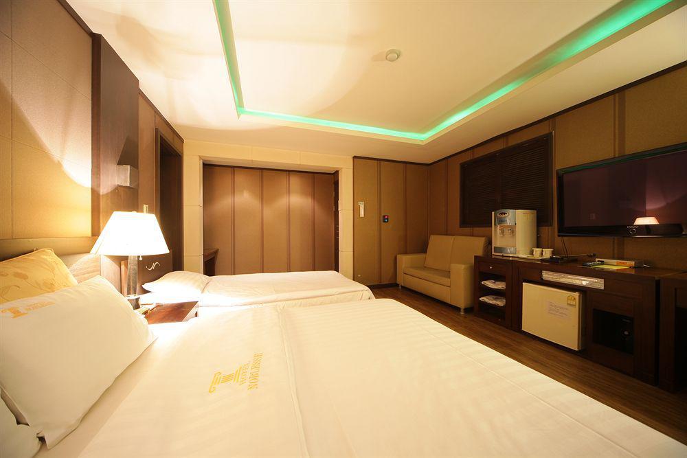 Hotel Noblesse, Yeoksam Seul Dış mekan fotoğraf